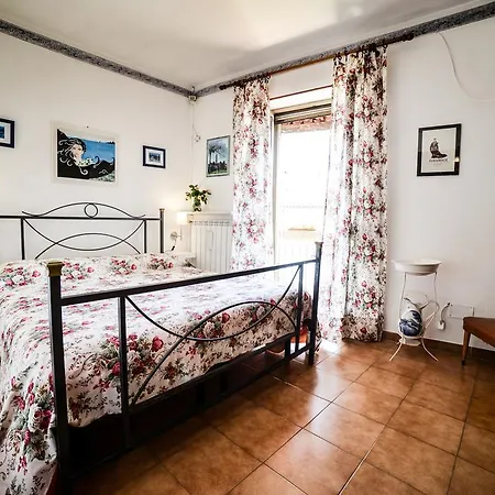 Bed & Breakfast La Casa Gialla Di Luca