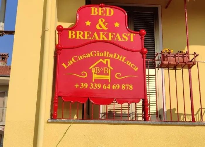La Casa Gialla Di Luca Couette-café Mazzè