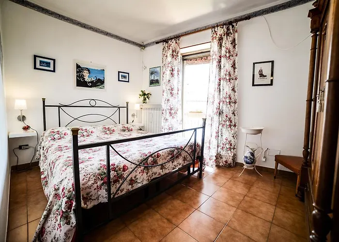 Frühstückspension La Casa Gialla Di Luca