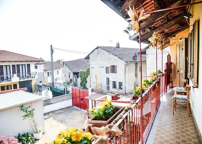 La Casa Gialla Di Luca * Mazzè